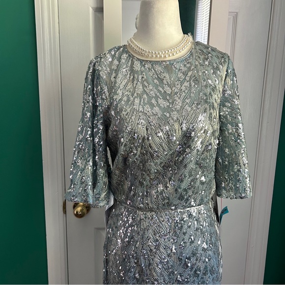 Light Aqua Sequin Long Gown, Mother of Bride/Groom 4 NWT - Picture 12 of 13